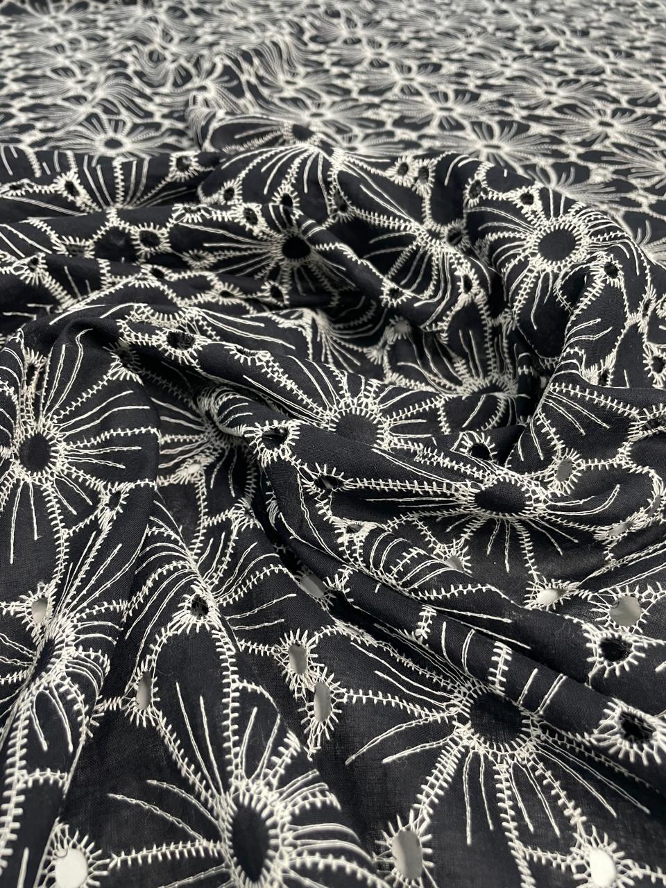 Laise Bicolor Bordado Flor Preto