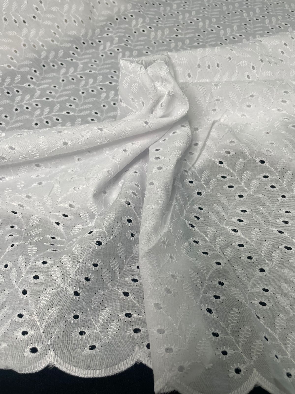 Laise Bordado Algodão Flex Ramos 9