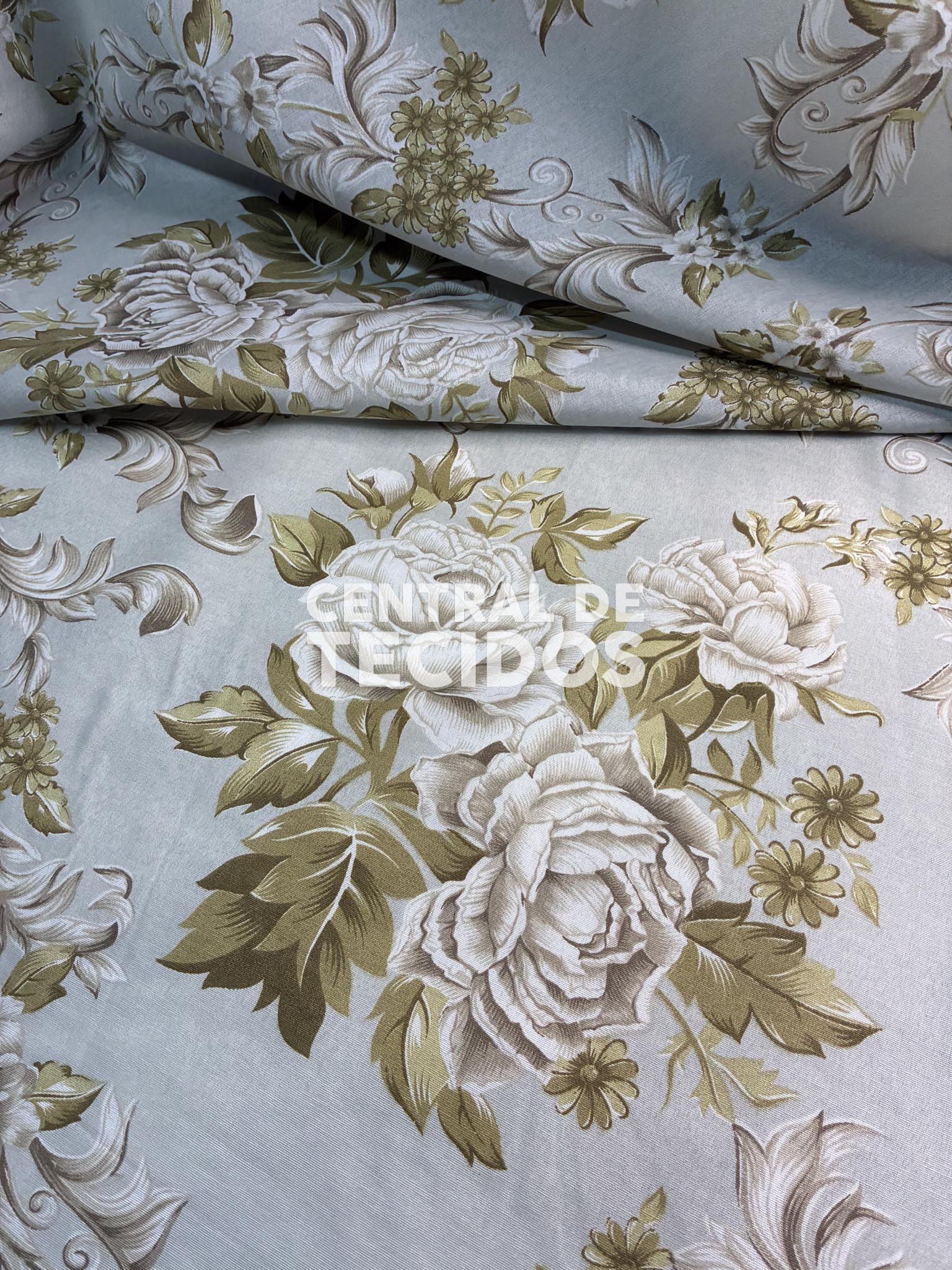 Percal Misto Estampado Floral Delicado