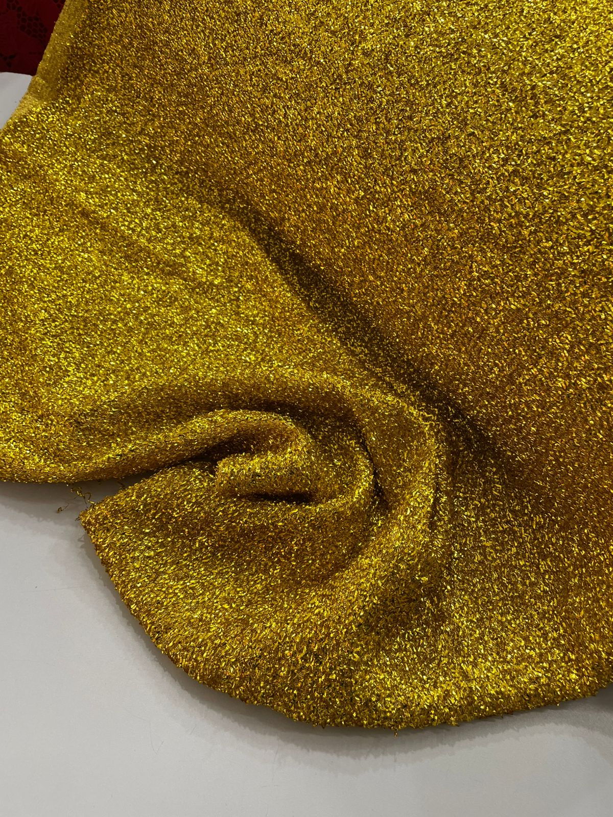 Lurex Sponge Screen Dourado