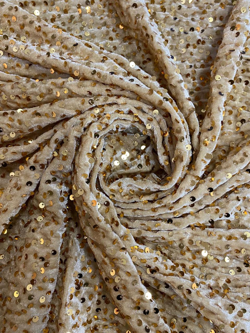 Veludo Cristal Paetês Dourado