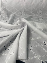 Laise Bordado Algodão Flex Flores Branco 2 Laise Bordado Algodão Flex Flores Branco 2