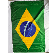 Bandeira do Brasil 150x100 costurada com túnel para bastão