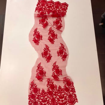 Tule Bordado Juliana | Vermelho -  Largura 1,30m x Comprimento 0,36cm