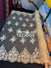 Tule Bordado Juliana Dourado 25