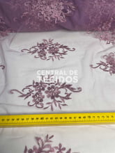 Tule Bordado Juliana Lilás