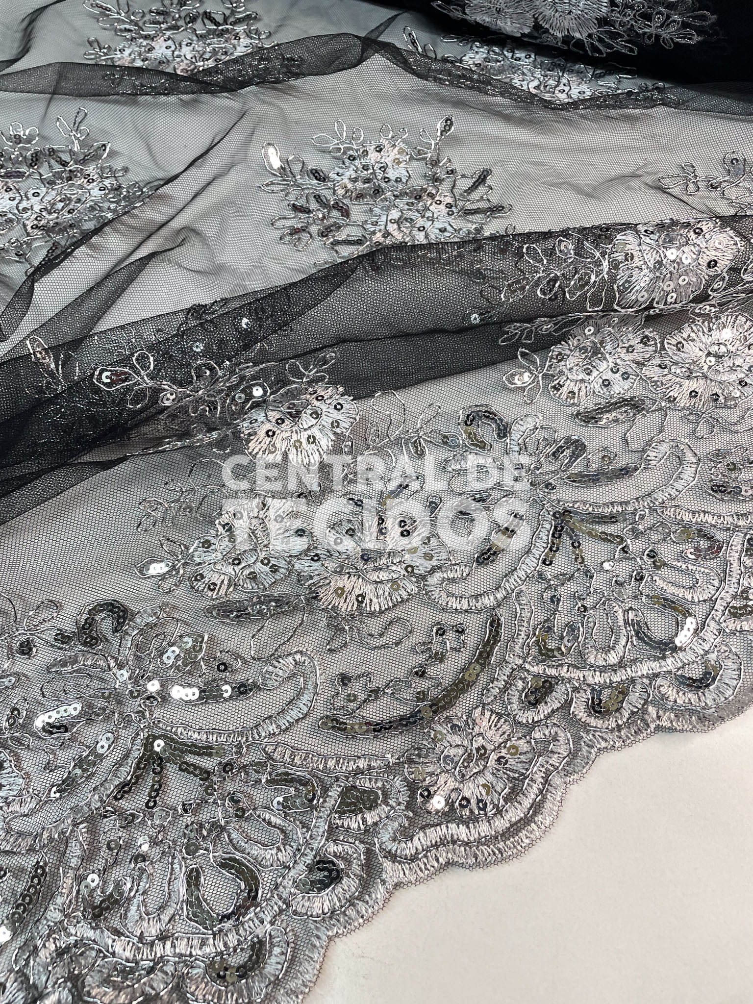 Tule Bordado Metálico GODESS 559 Preto e Prata