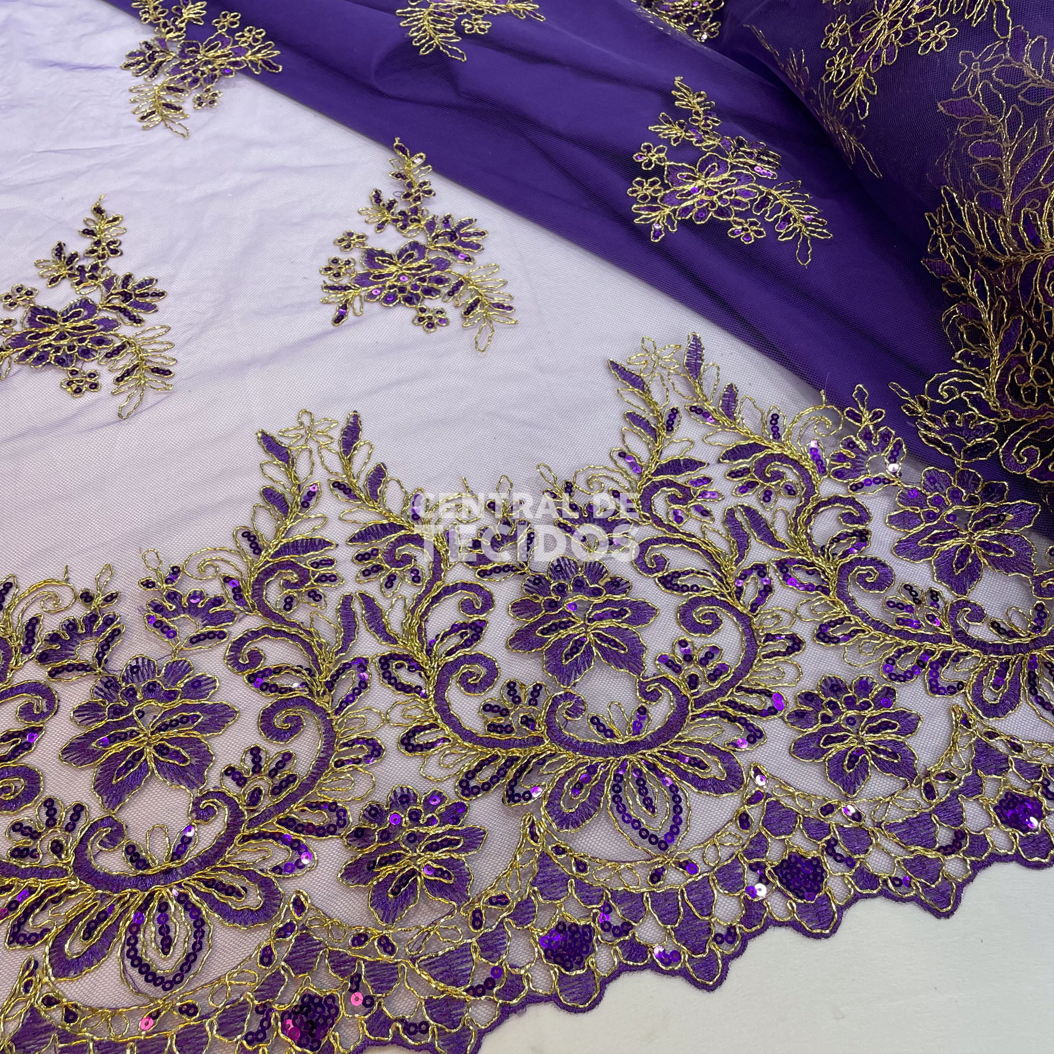 Tule Bordado Metalic Roxo com Dourado