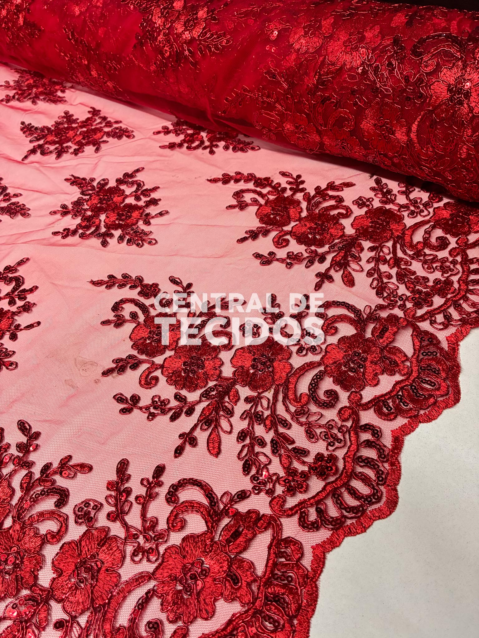 Tule Bordado Metálico Soho Vermelho 252