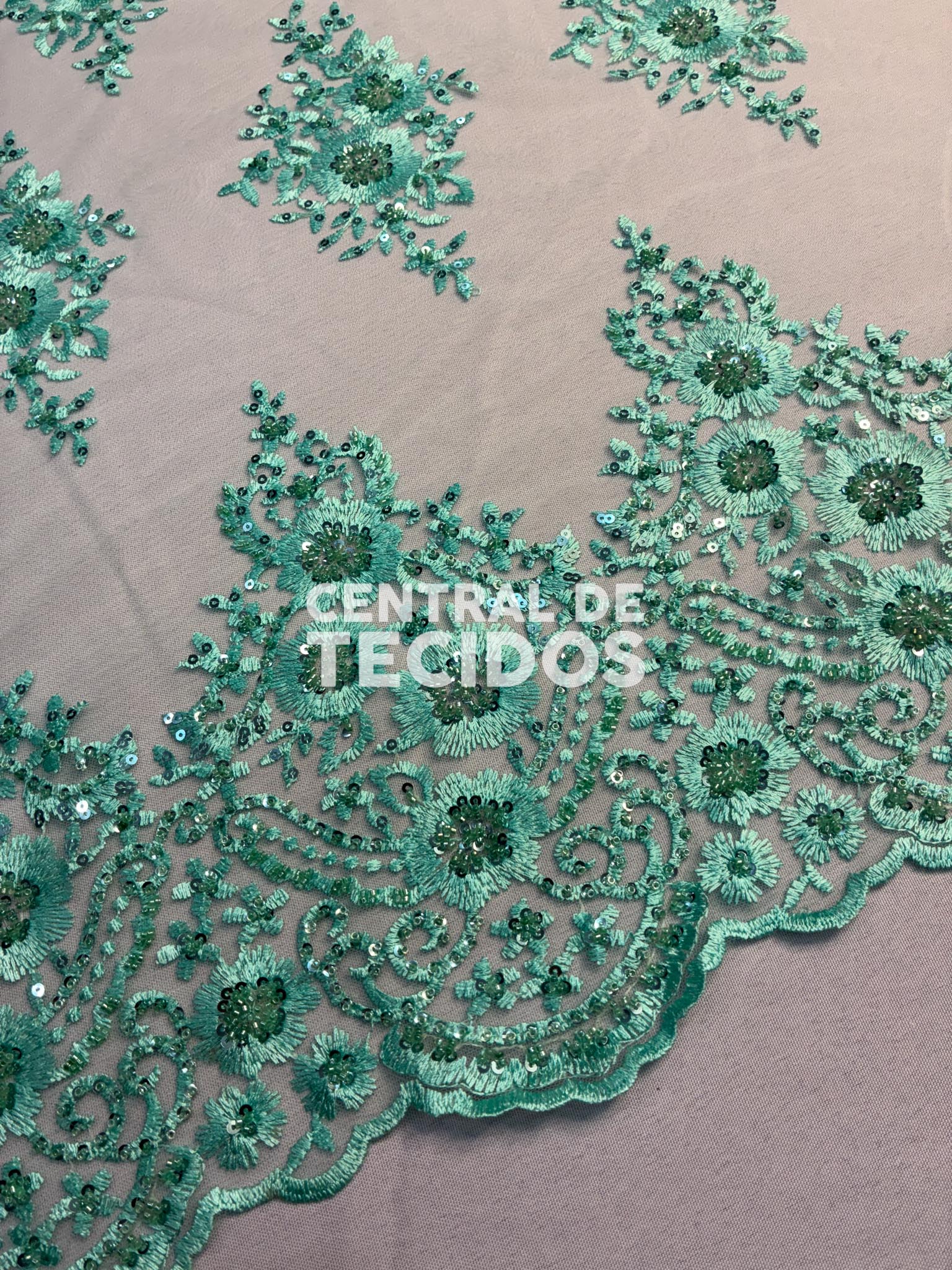 Tule Bordado Pedraria Verde Tifanny
