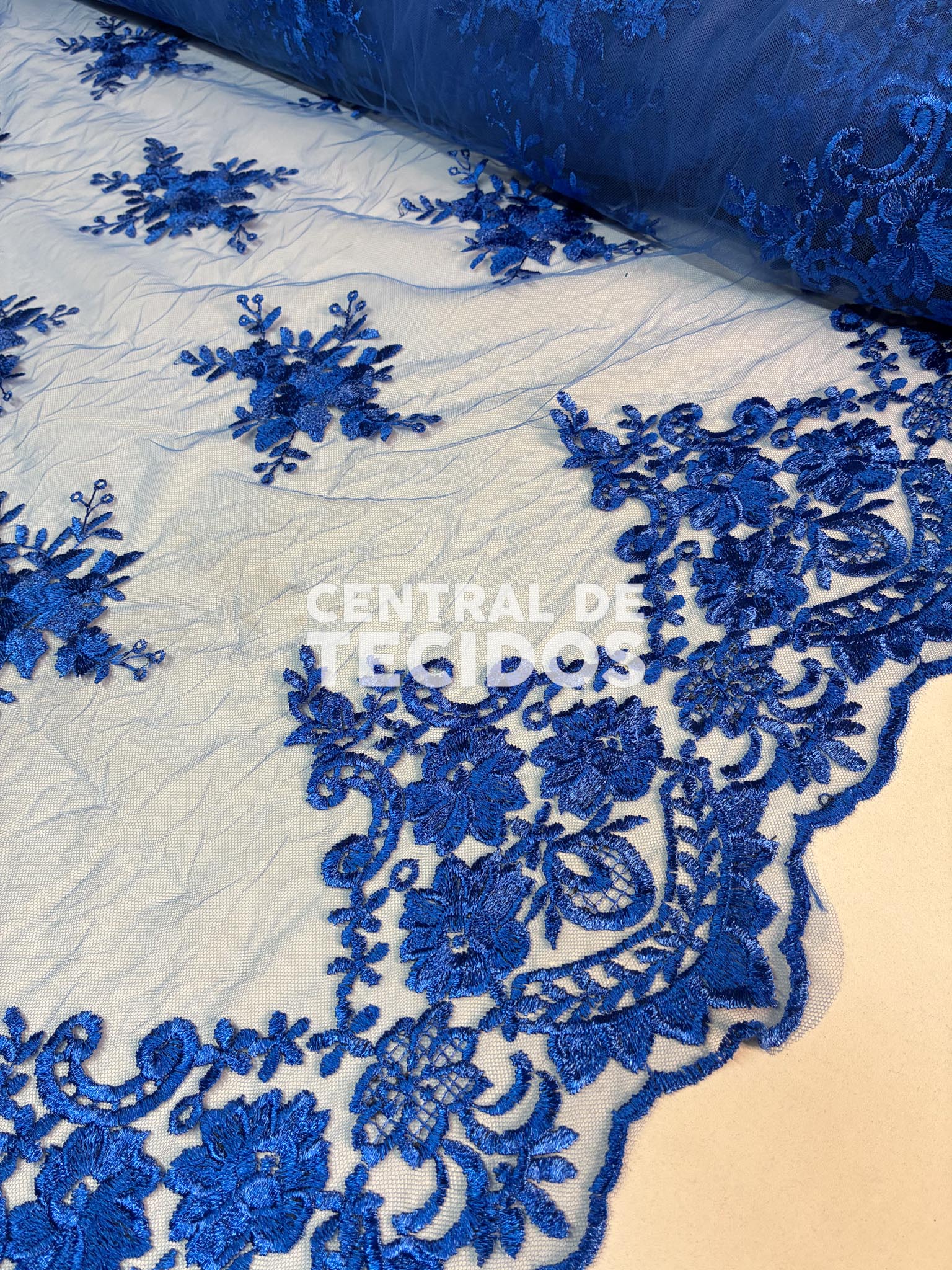 Tule Bordado Juliana Azul Royal 25