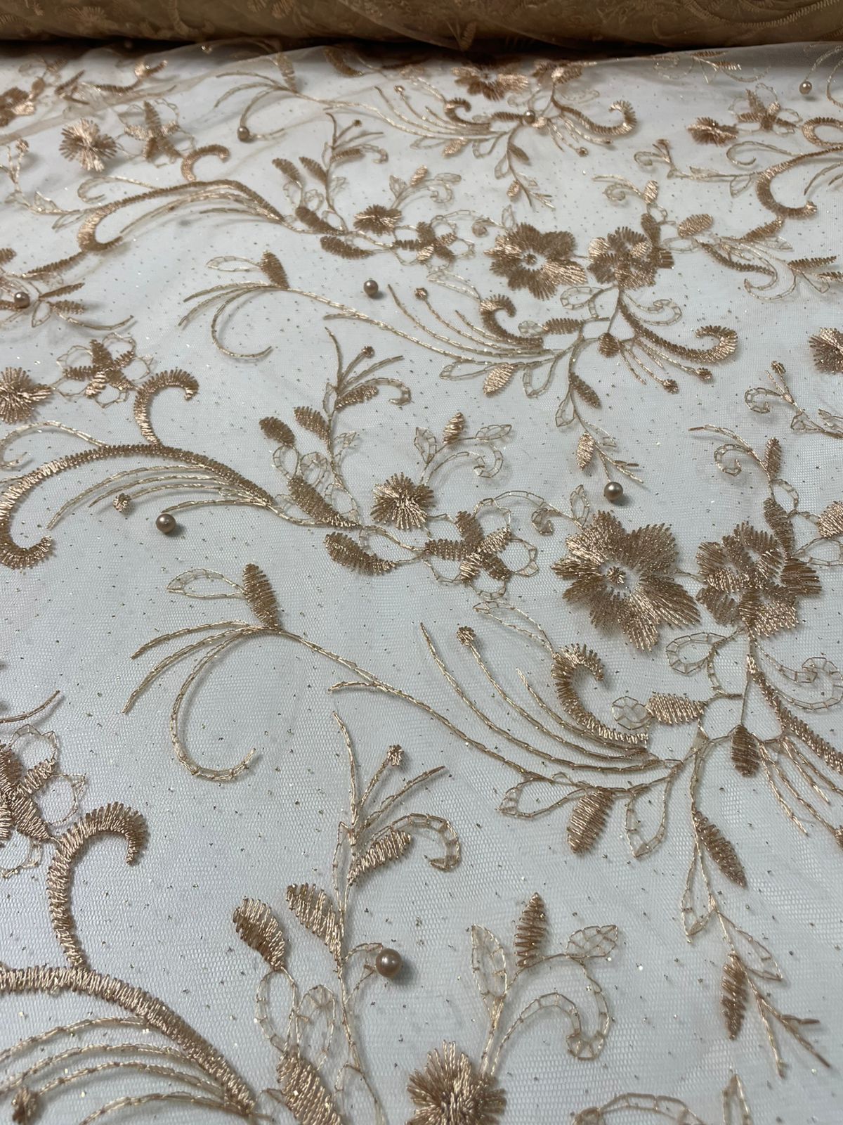 Tule Bordado Turim Dourado