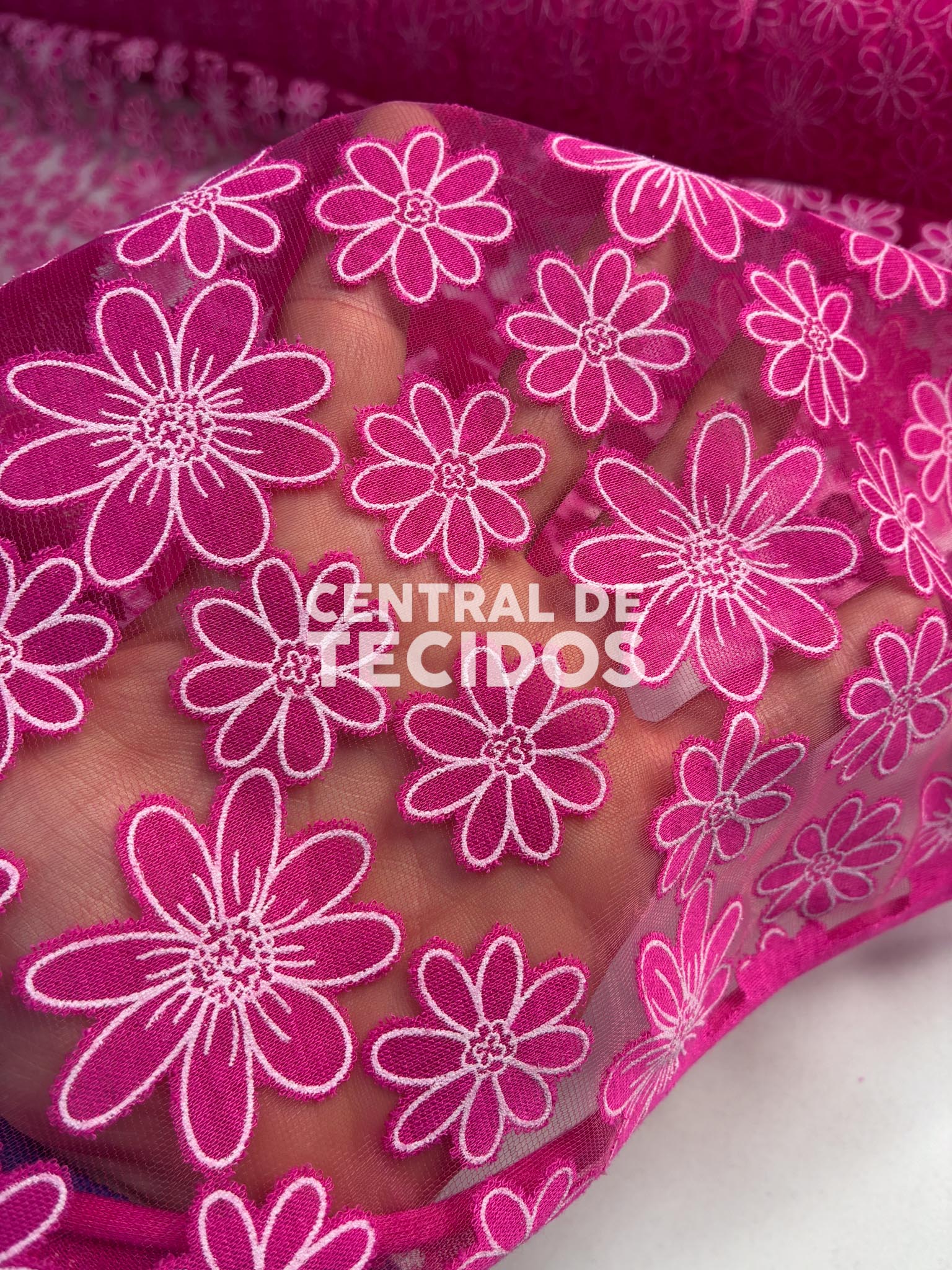Tule Bordado Margarida Pink